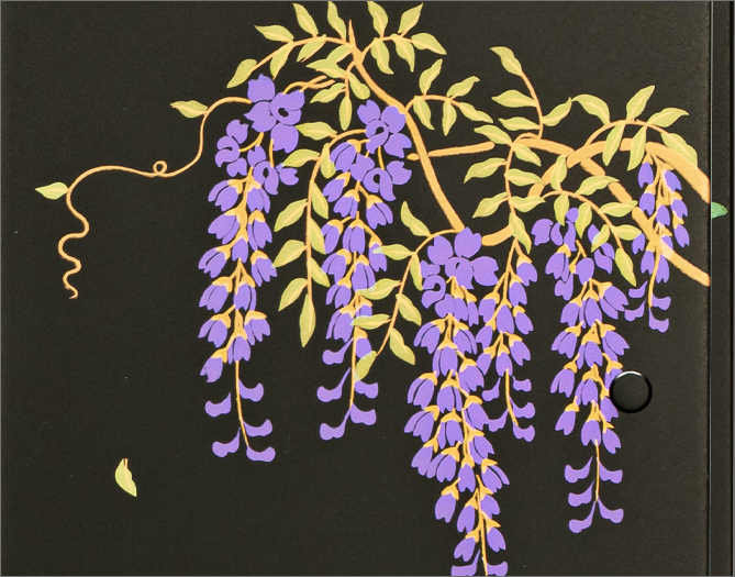 美しく描かれた藤の花が特徴なミニ仏壇