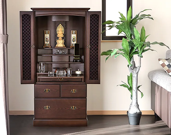 和洋室どちらでも似合うお仏壇