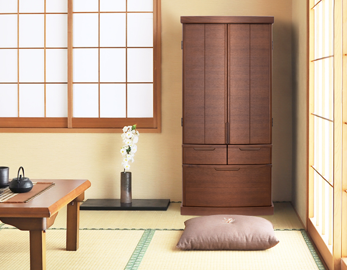 座ってお参りできるロータイプのお仏壇 リンクス ウォールナット 18×40号