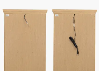 付属の延長コードを噛み合わせます