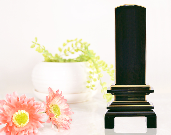 唐木位牌【唐木漆位牌 京の梅 漆仕上げ 黒檀 本金粉仕上げ 3.5寸～5.5