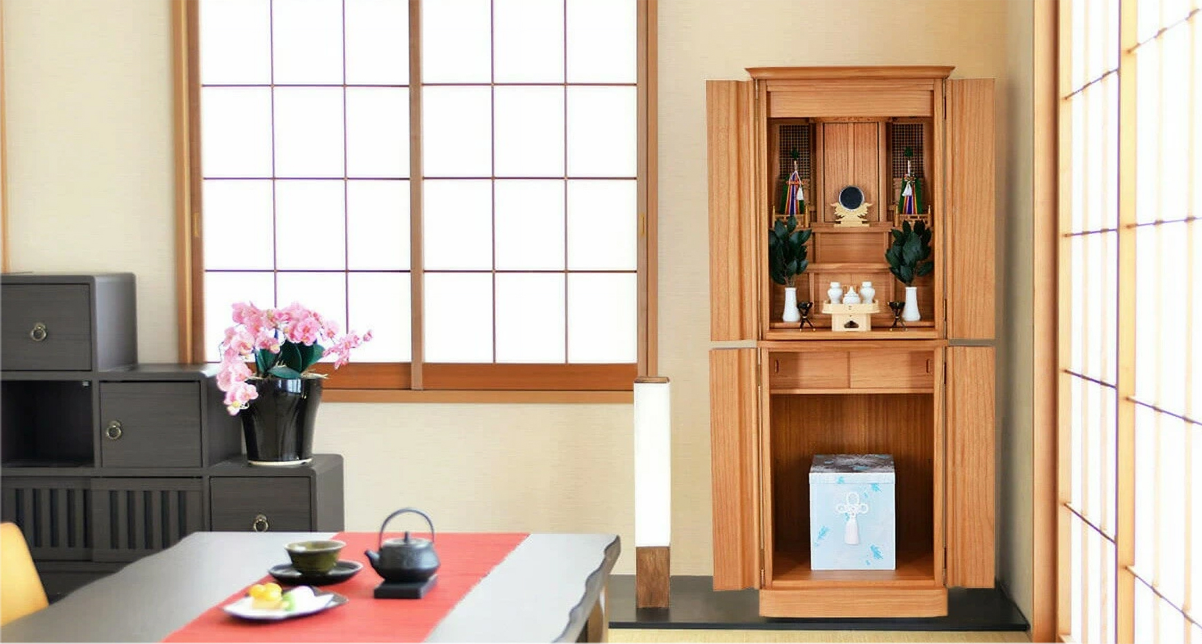 神徒壇周りを綺麗に保つ収納と機能