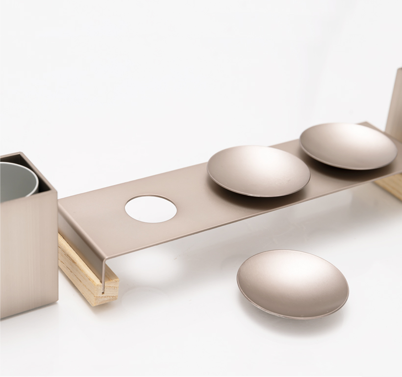 アルミのスタイリッシュな輝き