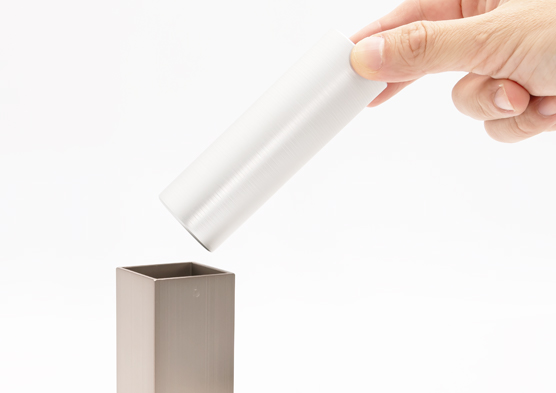 内側のアルミを取り外す事ができます